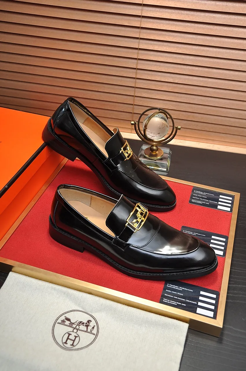 Men's shoes 💰500💶[HERMES] (cowhide lining)🍀Italian top luxury🍀He does not pursue novel styles and gorgeous colors, but attracts the favor of successful men with his flawless, elegant and classic style! This very, very comfortable, simple and stable style makes it easy to match any style! The pattern is absolutely 1:1 refined from the original case, and we strive for excellence in materials, imported cowhide + cowhide lining💪💪💪extraordinary texture👍! .Black brown code number: 38 to 45 (45 customized)